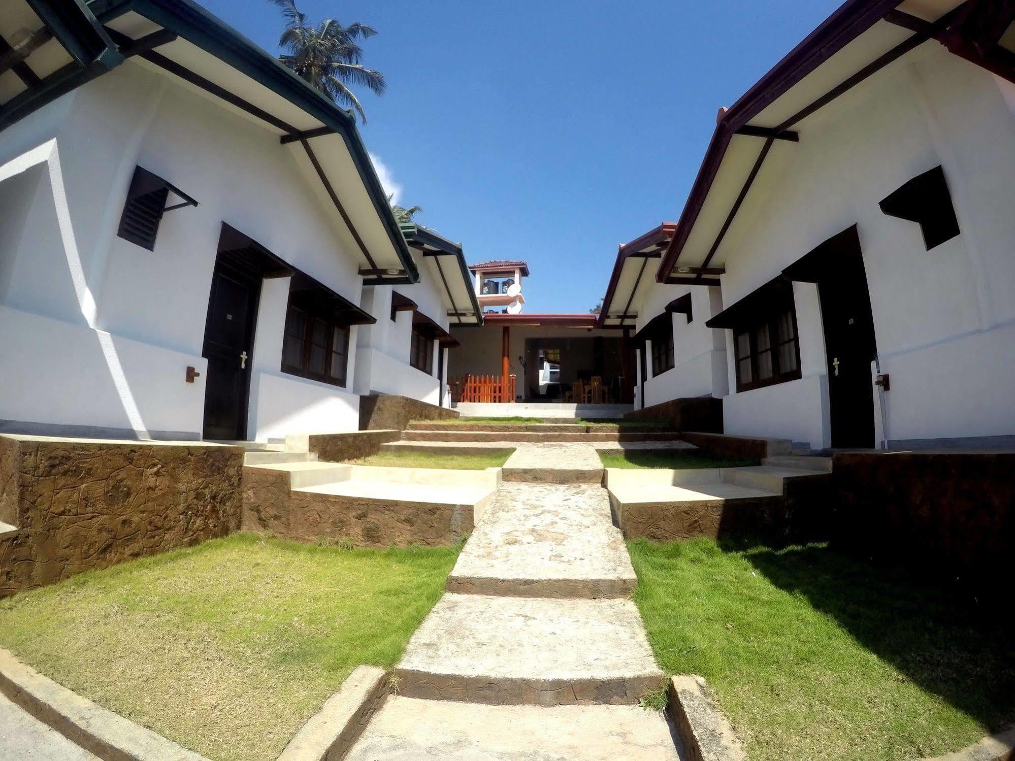 Ramon Beach Resort Ambalangoda  Luaran gambar
